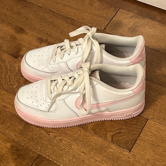 Nike Air Force 1 Low White Pink Foam Sneakers, US 5 Youth / EUR 37.5 - Picture 3 of 10